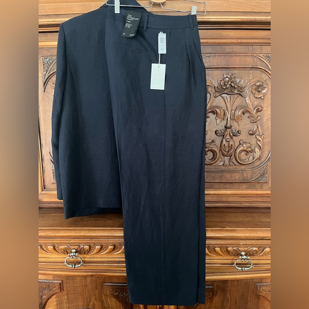 NWT Wilfred Effortless Pant, Linen blend